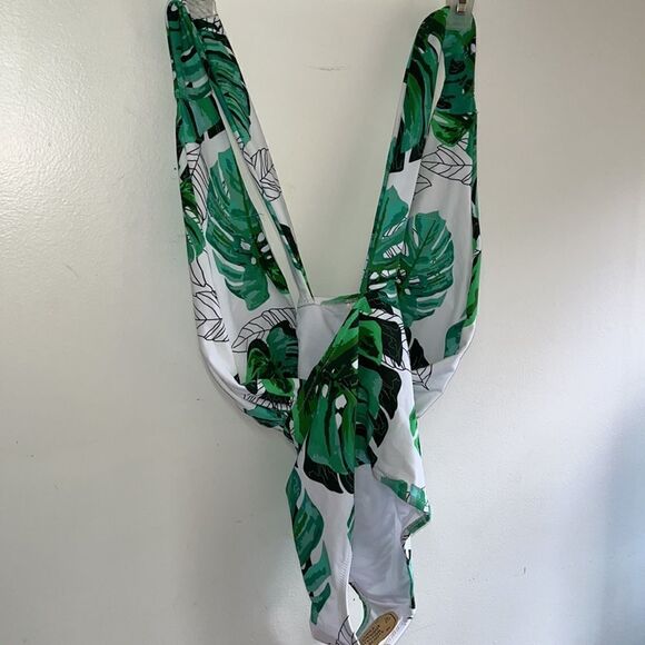 NWT CUPSHE PLUNGE NECK ONE PIECE TROPICAL MEDIUM SWIMSUIT - Picture 4 of 6